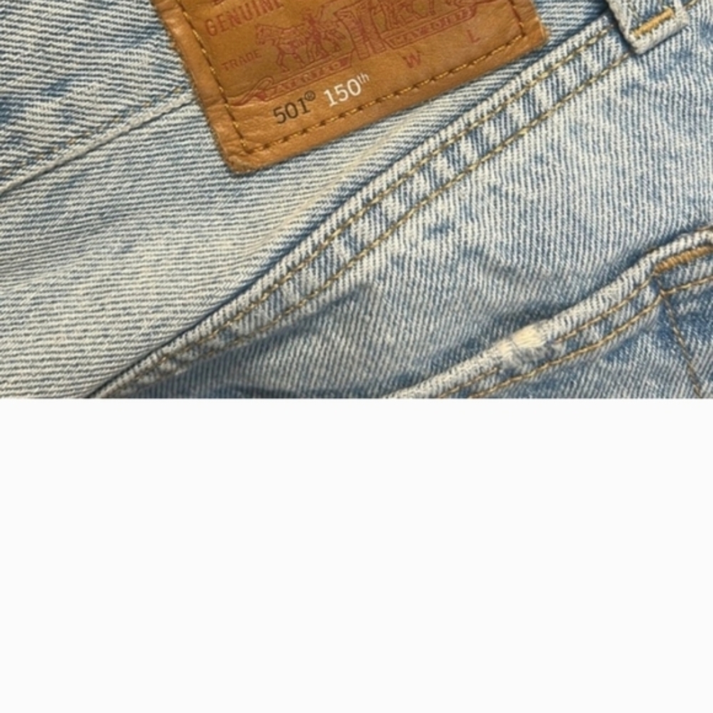 Levi's Light Blue Wide Leg Jeans with Floral Patchwork - Picture 5 of 6